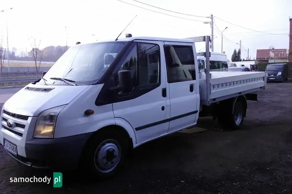 Ford Transit Dostawczy do 3,5t 2011