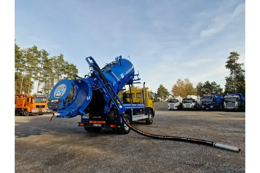 Volvo WHALE WUKO do zbierania odpadów płynnych Ciężarowe 2004