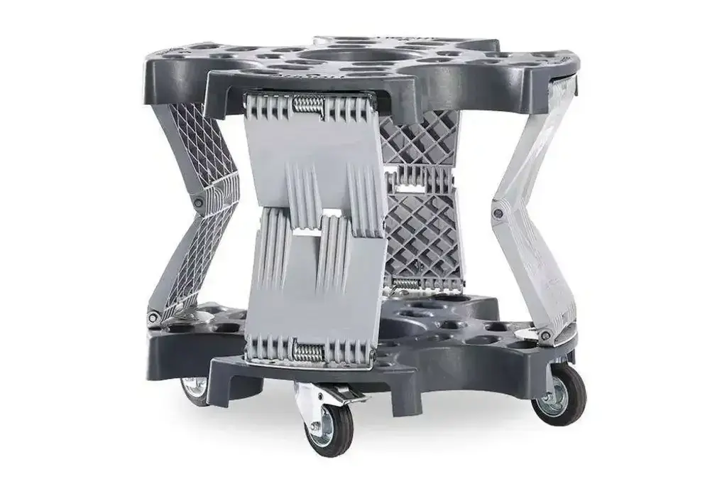 Wózek do transportu opon