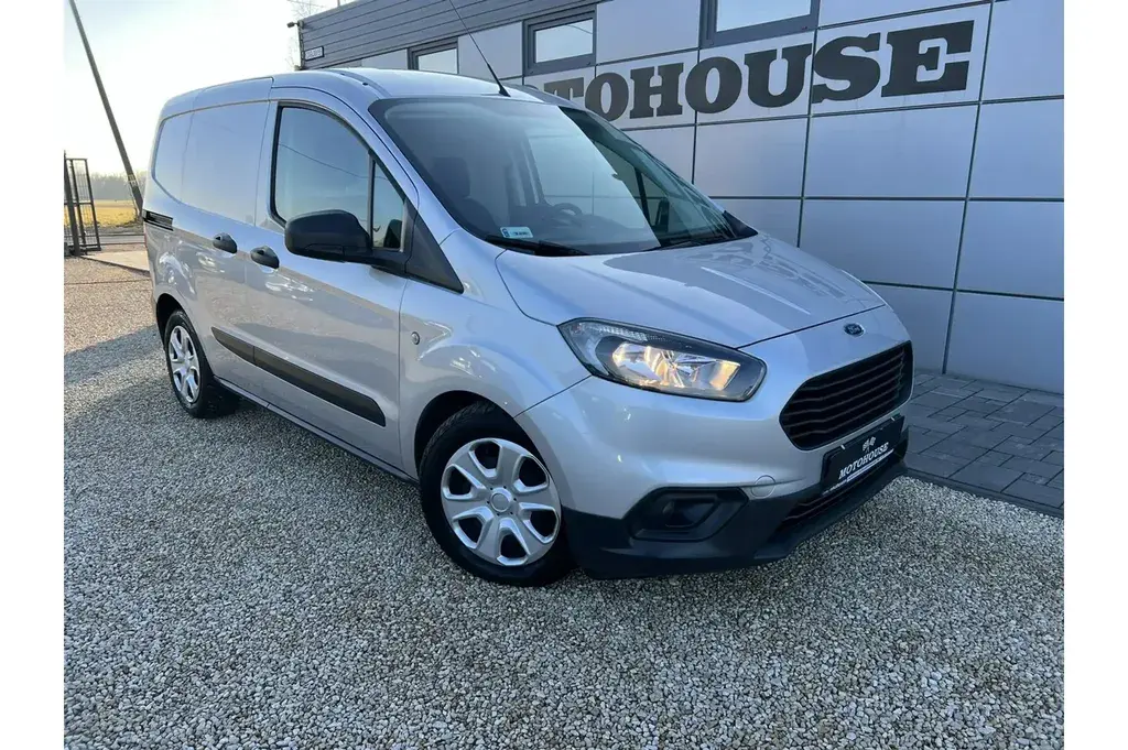 Ford Transit Courier Furgon 2018