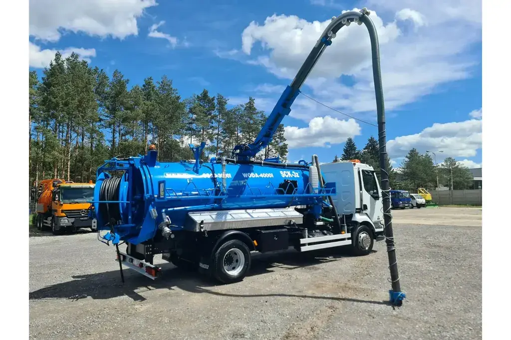Renault Midlum WUKO SCK 3z  do zbierania odpadów płynnych separatorów Ciężarowe 2003