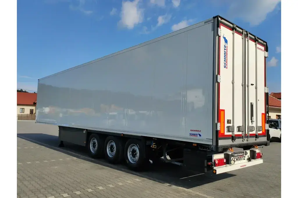 Schmitz Cargobull 2017r  Agregat Carrier Vector 1550 Doppelstock 2017