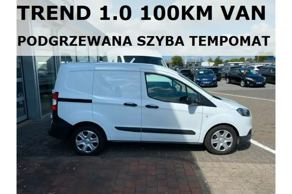 Ford Transit Courier Furgon 2022