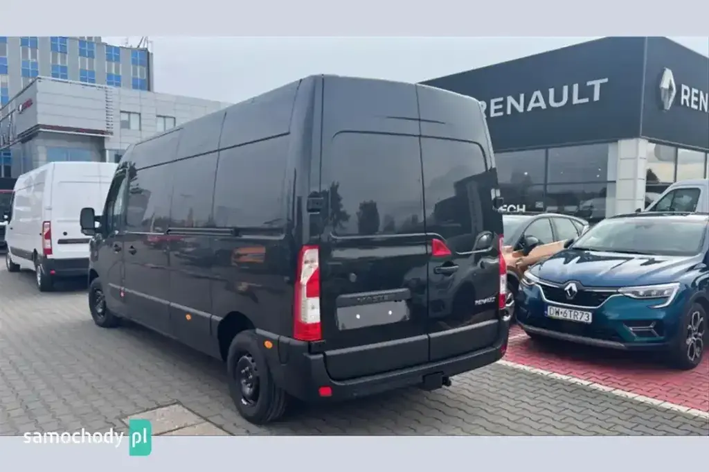 Renault Master Furgon 2023