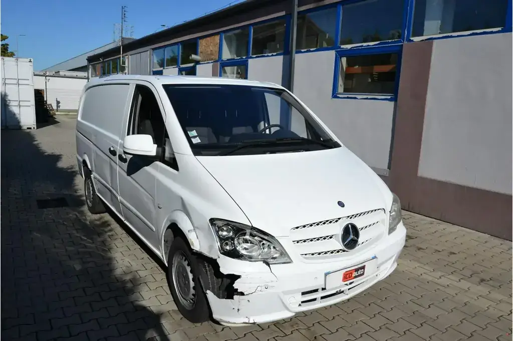 Mercedes Benz Vito Van 2011