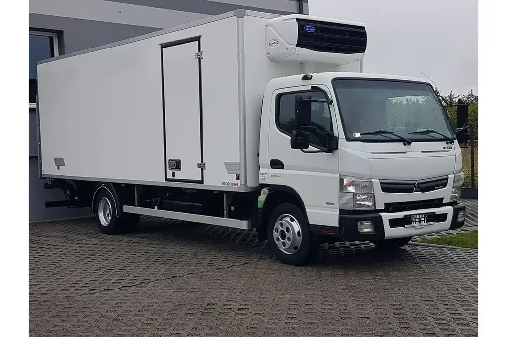 Mitsubishi FUSO CANTER 7C15 Ciężarowe 2016