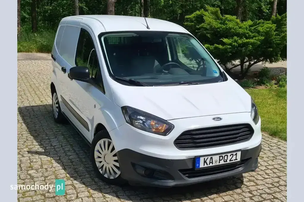 Ford Transit Courier Furgon 2017