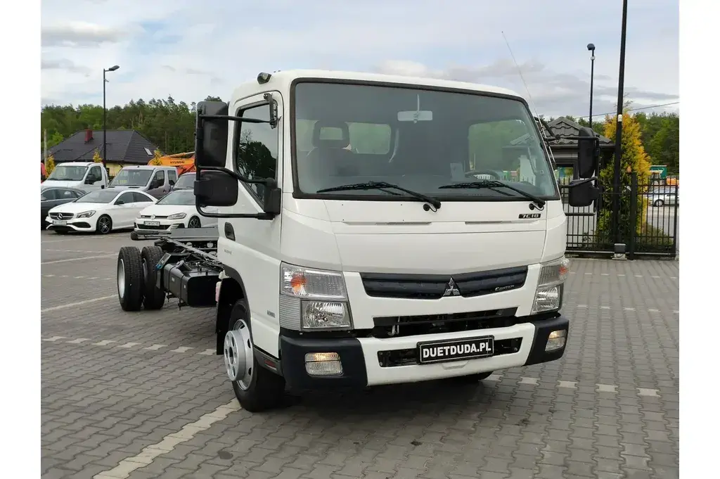 Mitsubishi Canter 7C18 3 0 150 KM Rama Ciężarowe 2018