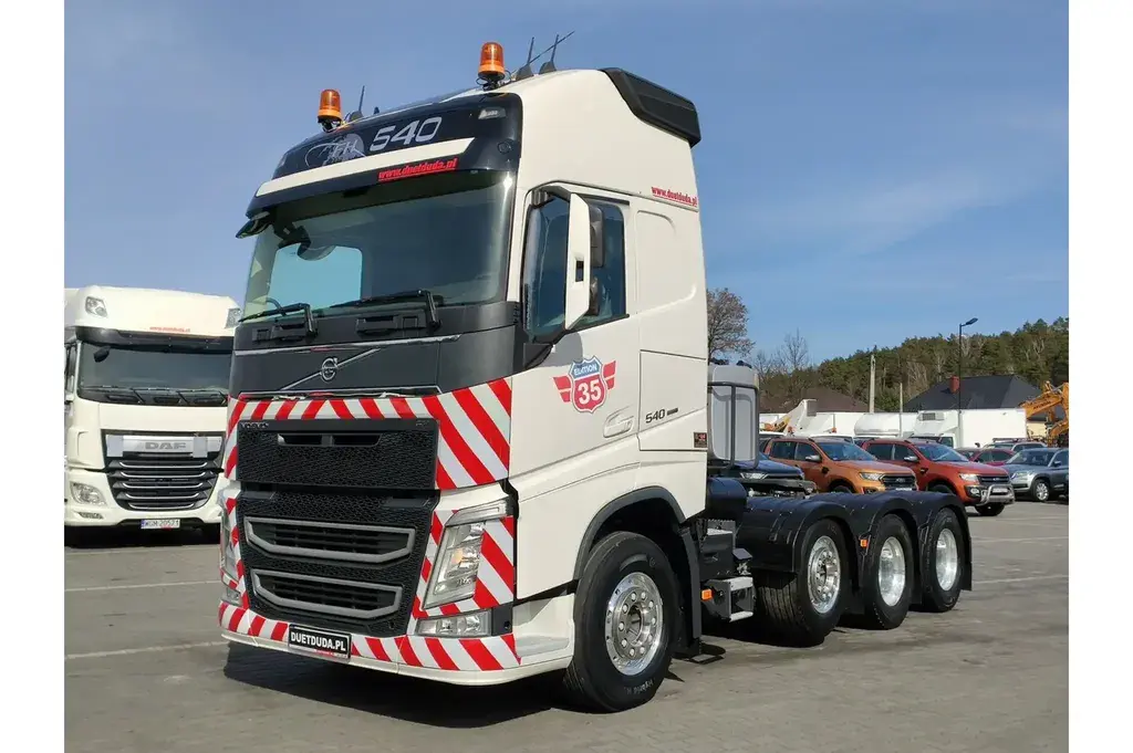 Volvo FH4 540 Euro 6 8x4  Mały Przebieg UNIKAT STAN Ciężarowe 2019